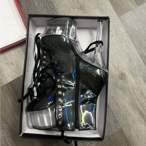 Pleaser heels